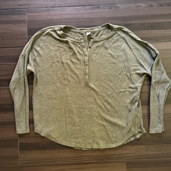 Old Navy Henley - Picture 1 of 3